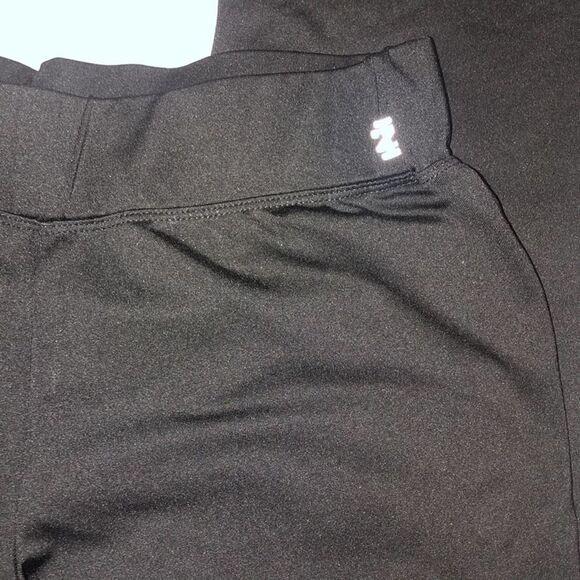 Izod Golf pants Women Small Black Pull On - Picture 2 of 4